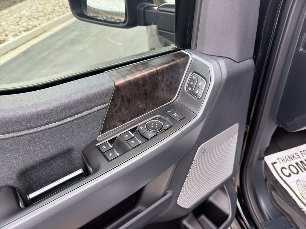 2024 Ford F-350 LARIAT