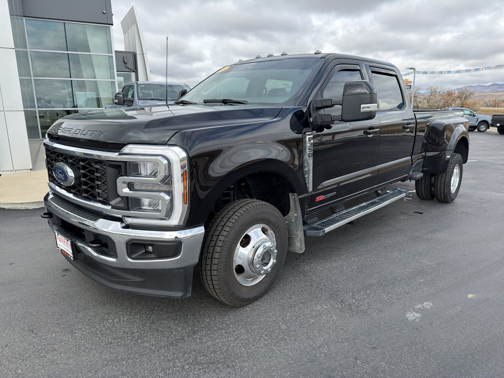 2024 Ford F-350 LARIAT