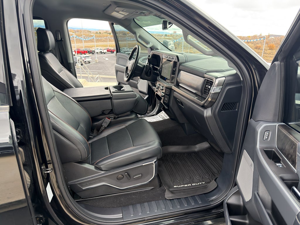 2024 Ford F-350 LARIAT