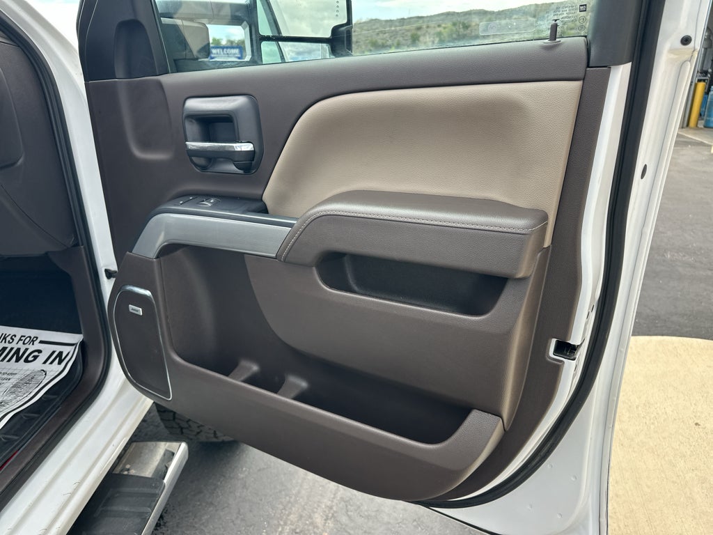 2019 Chevrolet Silverado LTZ