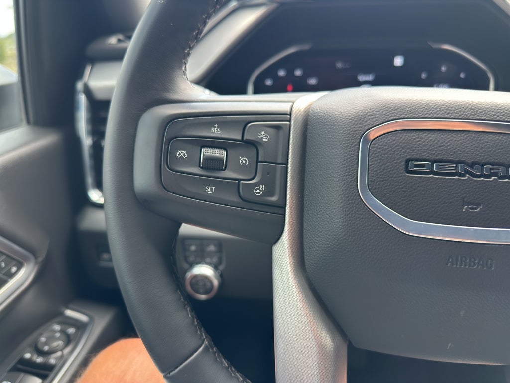 2025 GMC Sierra Denali