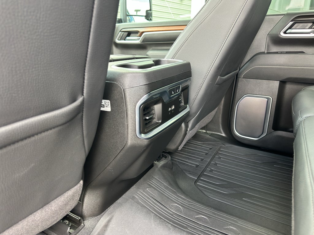 2025 GMC Sierra Denali