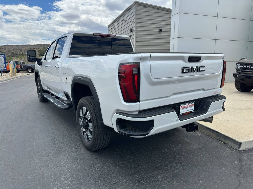 2025 GMC Sierra Denali