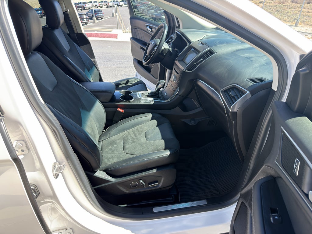 2017 Ford Edge Sport