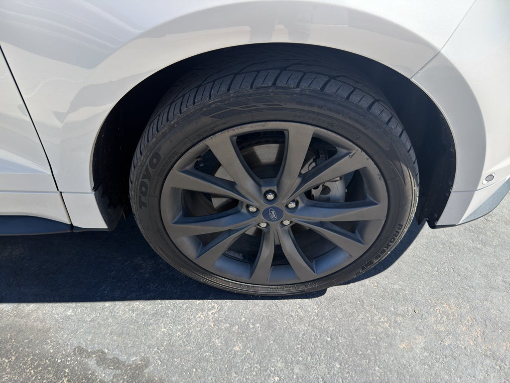 2017 Ford Edge Sport