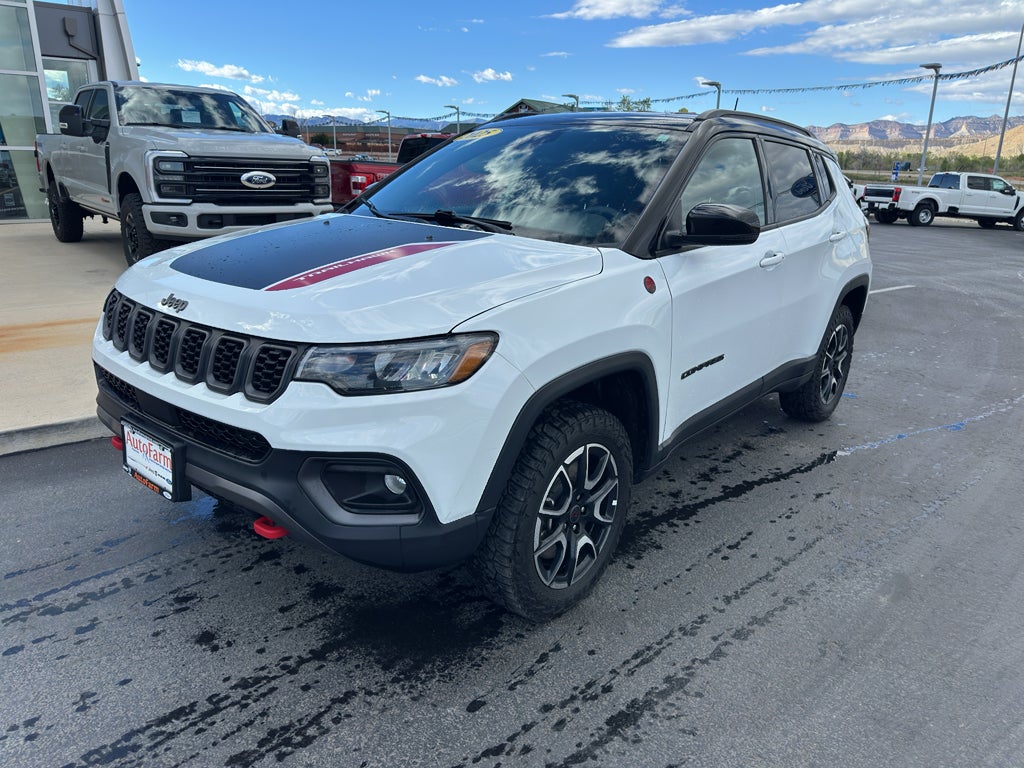2025 Jeep Compass Trailhawk
