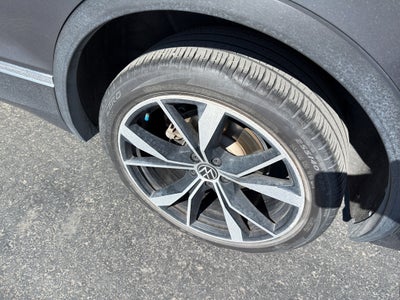2022 Volkswagen Tiguan SEL R-Line