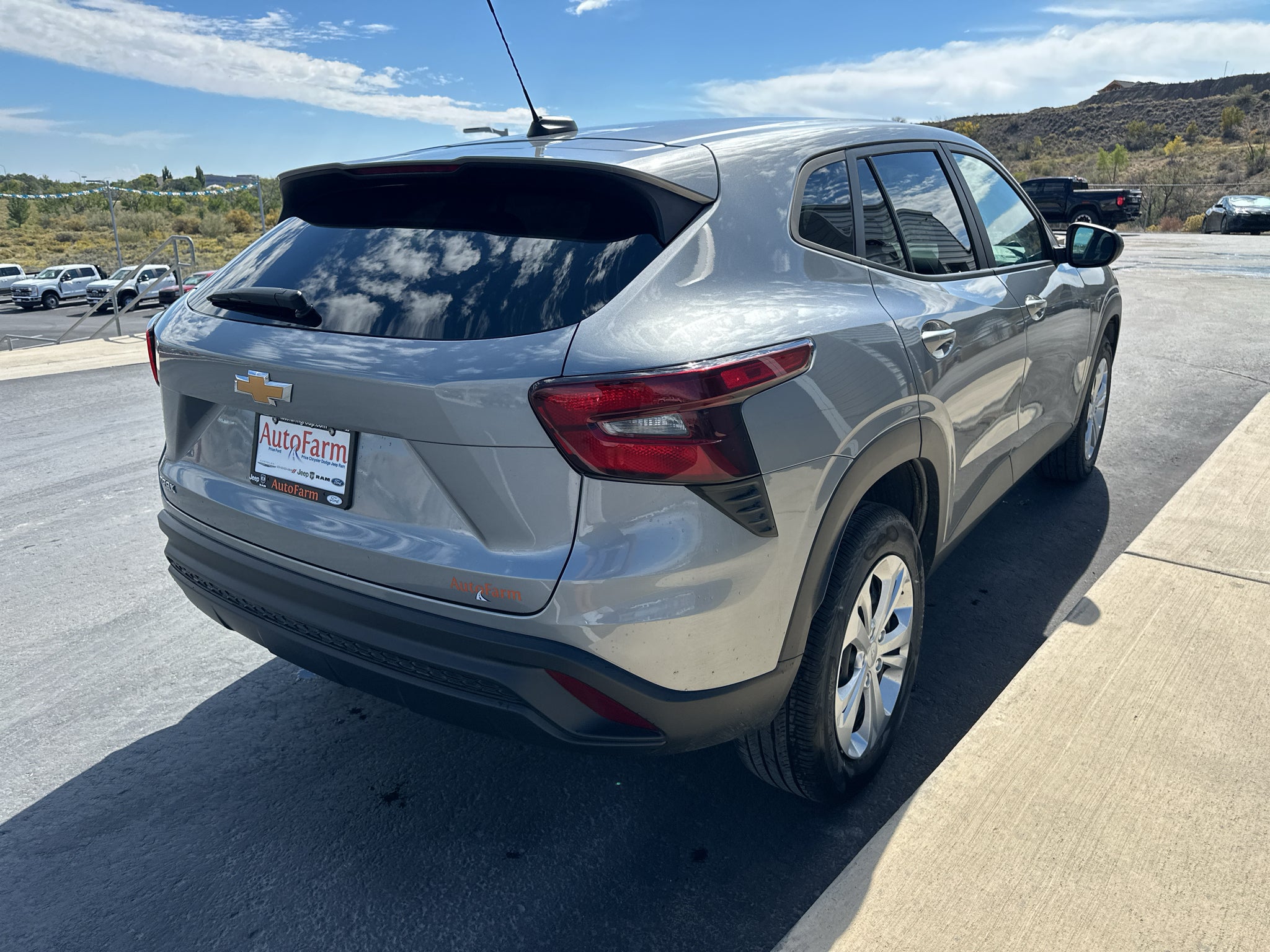 2025 Chevrolet Trax LS