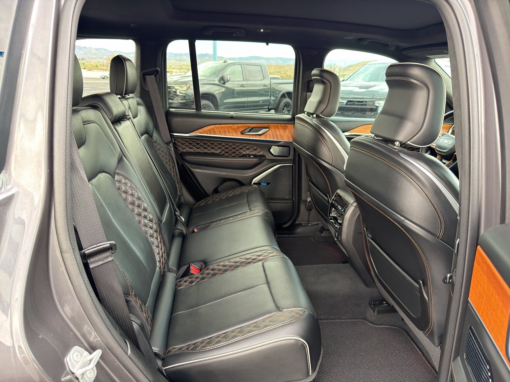 2023 Jeep Grand Cherokee 4xe Summit Reserve