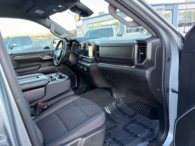 2025 Chevrolet Silverado LT