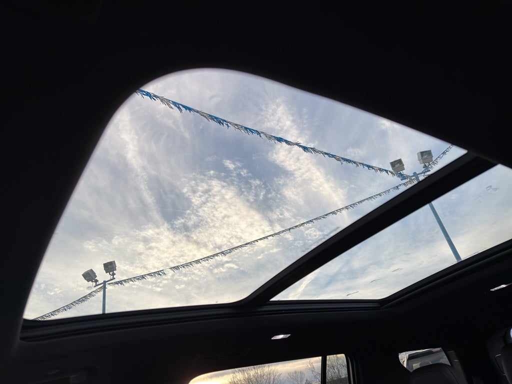 2024 Chevrolet Traverse AWD RS