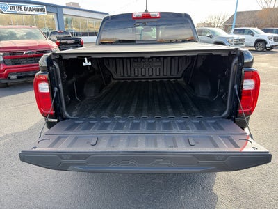 2023 GMC Canyon 4WD AT4