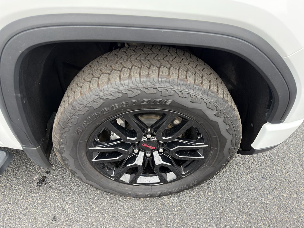 2024 GMC Sierra Elevation