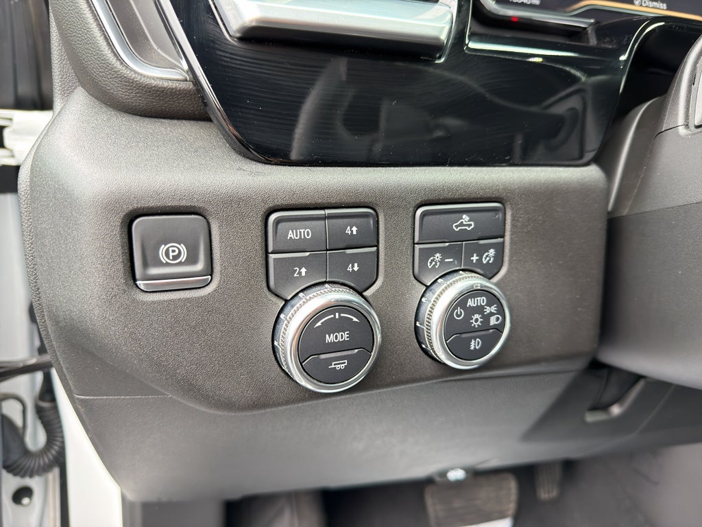 2024 GMC Sierra Elevation