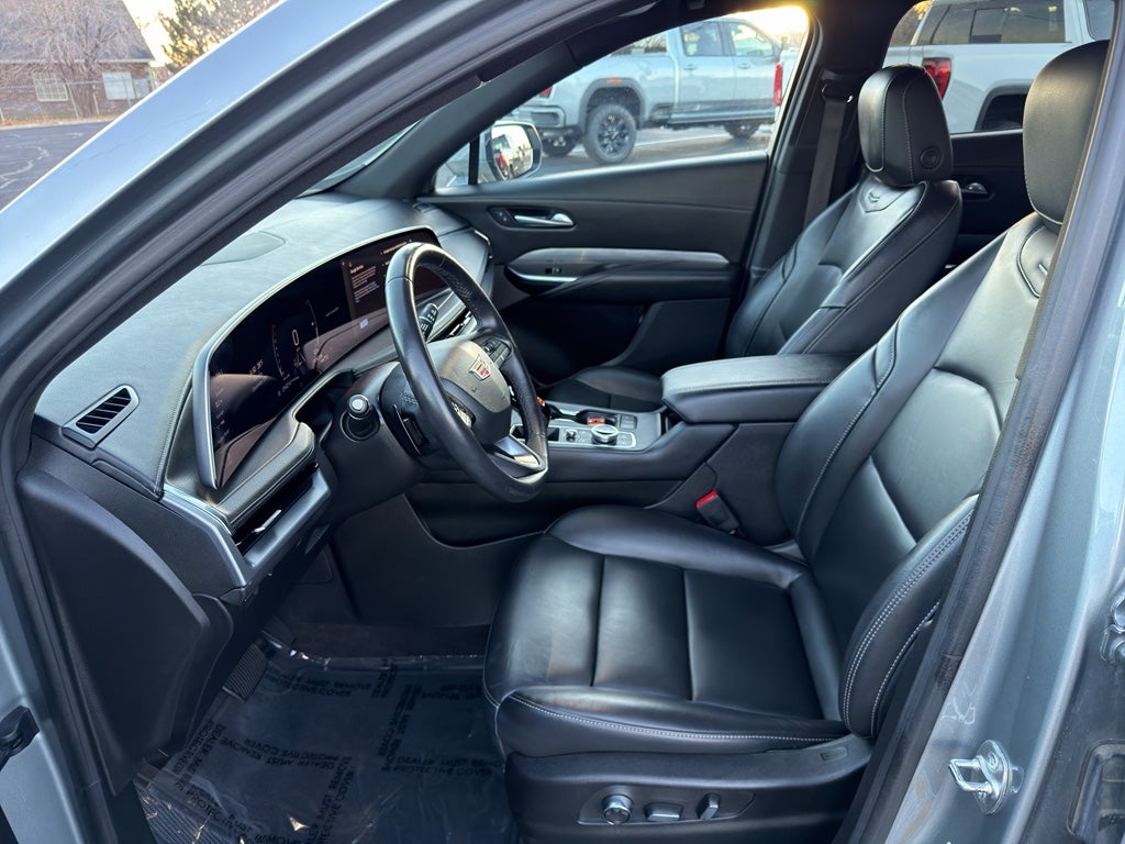 2024 Cadillac XT4 AWD Premium Luxury