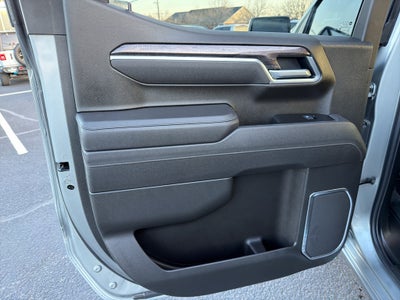 2025 Chevrolet Silverado LTZ