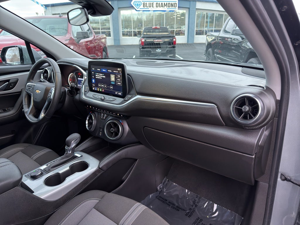 2025 Chevrolet Blazer LT