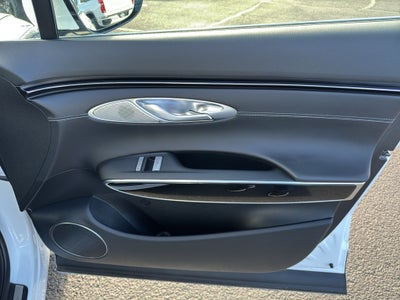 2025 Genesis GV70 2.5T