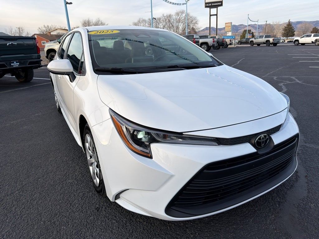 2025 Toyota Corolla LE
