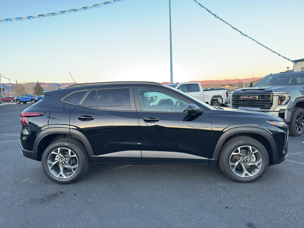 2024 Chevrolet Trax LT