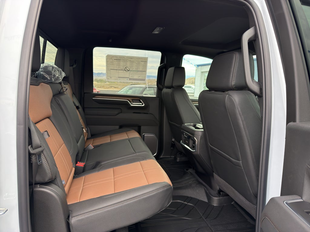 2026 Chevrolet Silverado 3500 HD High Country DRW