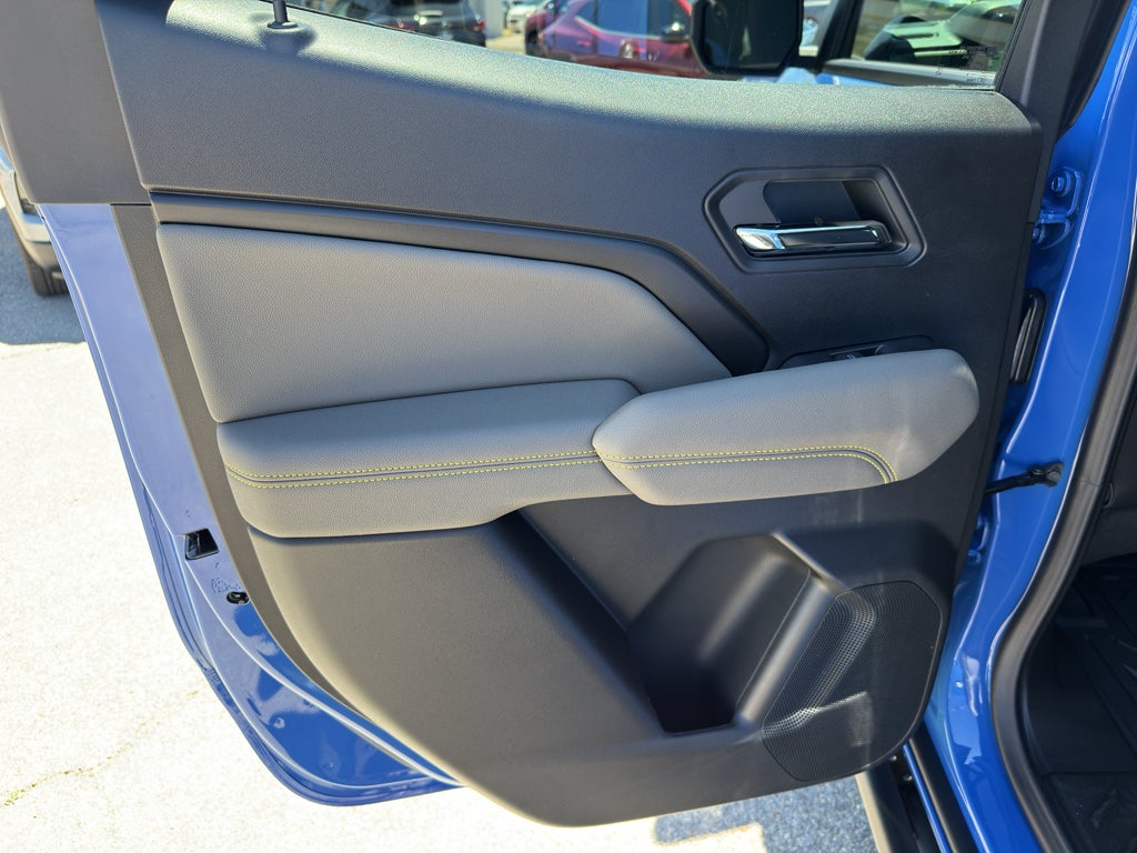 2025 Chevrolet Colorado ZR2