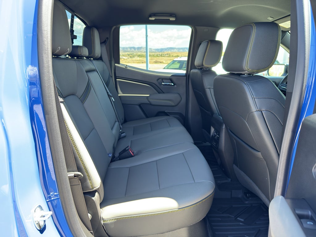 2025 Chevrolet Colorado ZR2