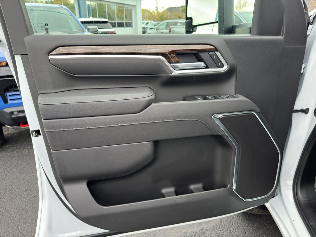 2026 GMC Sierra 3500 HD SLE