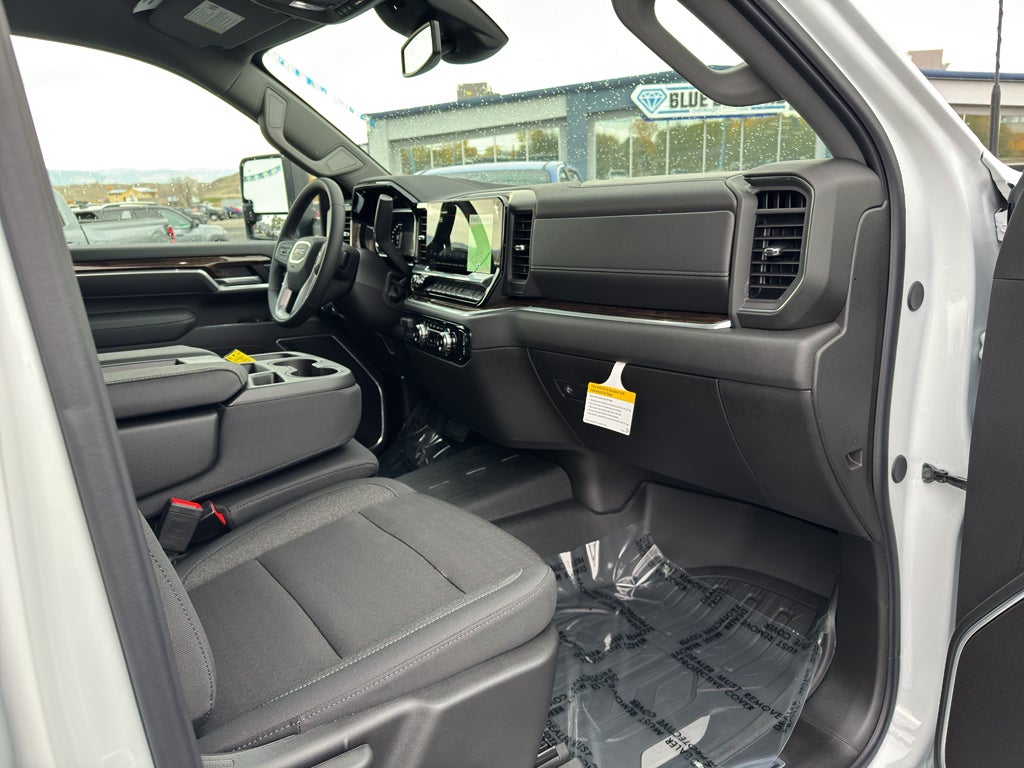 2026 GMC Sierra 3500 HD SLE