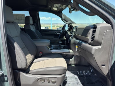 2025 Chevrolet Silverado 1500 ZR2